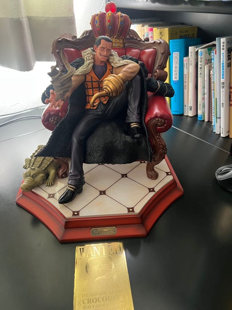 ワンピース サー・クロコダイル フィギュア