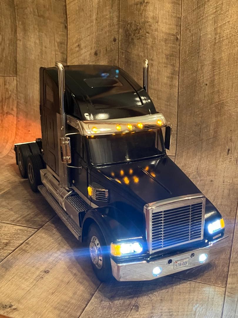 タミヤ1/14 ナイトハウラー フルオペレーション