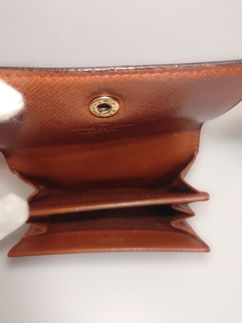 LOUIS VUITTON ヴィトン　ポルト モネ・プラ（モノグラム）小銭入れ