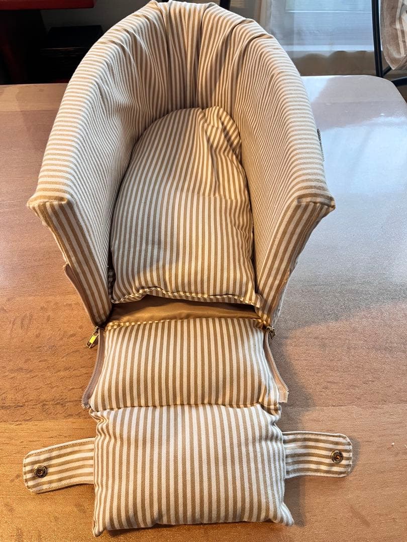 mon chéri モンシェリ ストライプドライブセンターペットベッド