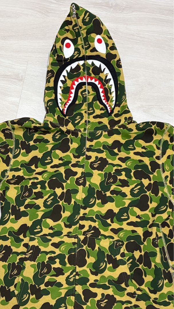 【未使用】A Bathing Ape カモフラージュ シャークパーカー L
