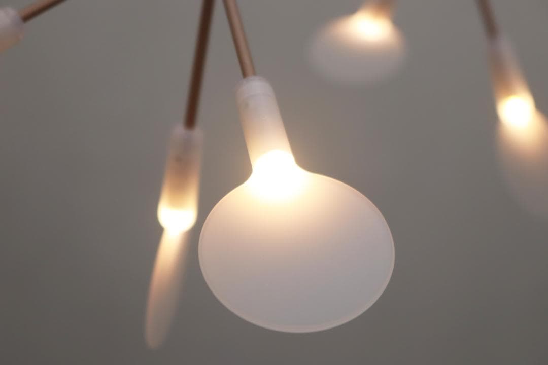 在庫2台 モーイ ヘラクレウム LED シャンデリア ペンダント ライト