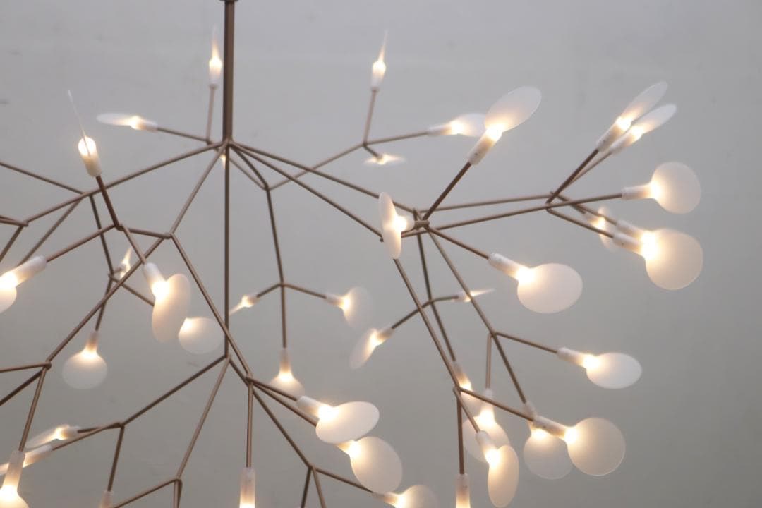 在庫2台 モーイ ヘラクレウム LED シャンデリア ペンダント ライト