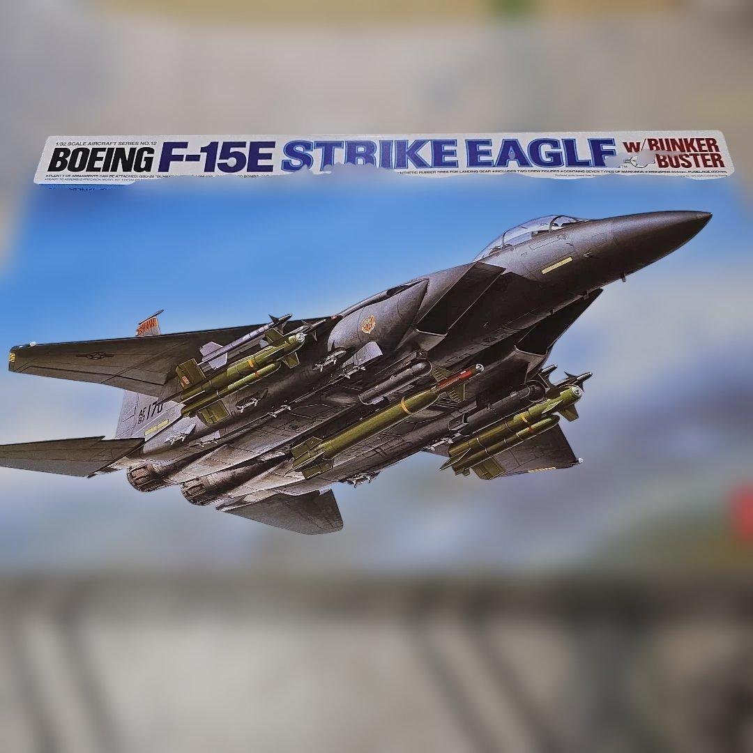 航空機・ヘリコプター Boeing F-15E Strike Eagle 1/32
