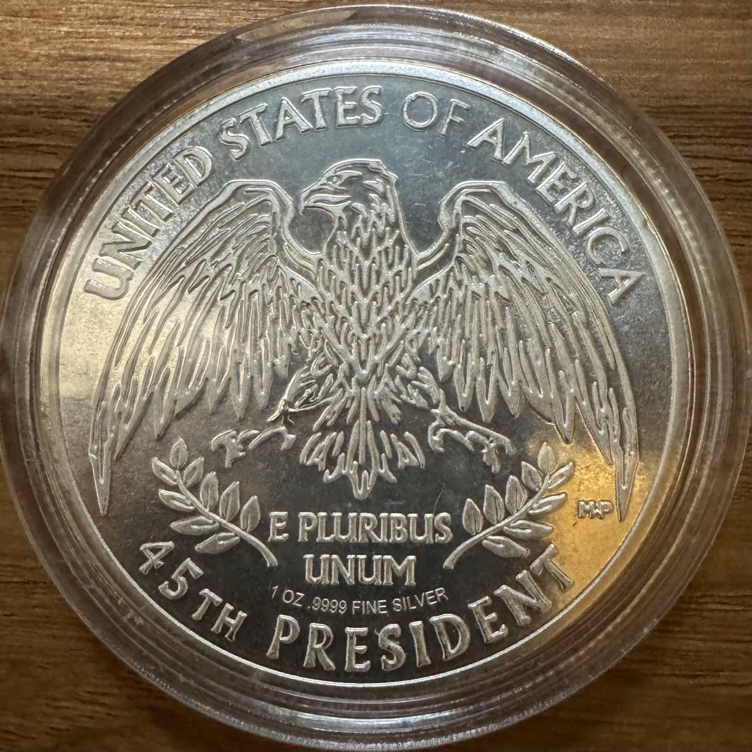 トランプ大統領　1オンス 銀貨　trump2020