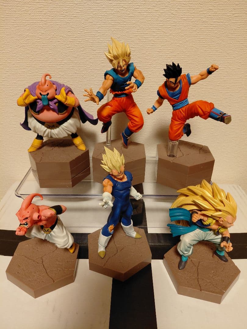 ドラゴンボール　フィギュア　悟空　ゴテンクス　ベジータ　魔人ブウ　悟飯