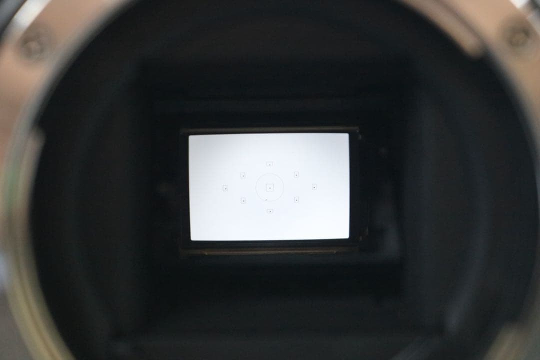 ボディ新品級 【Canon EOS Kiss X10 ダブルレンズセット】