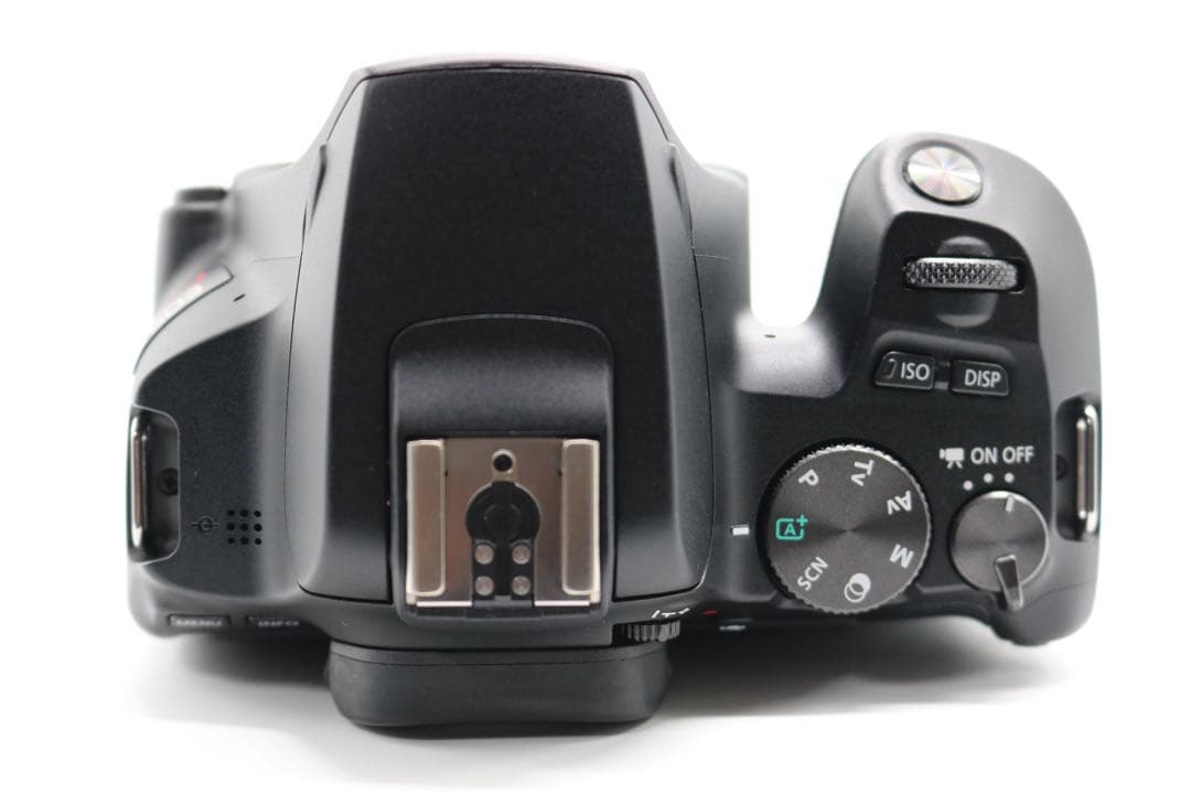 ボディ新品級 【Canon EOS Kiss X10 ダブルレンズセット】