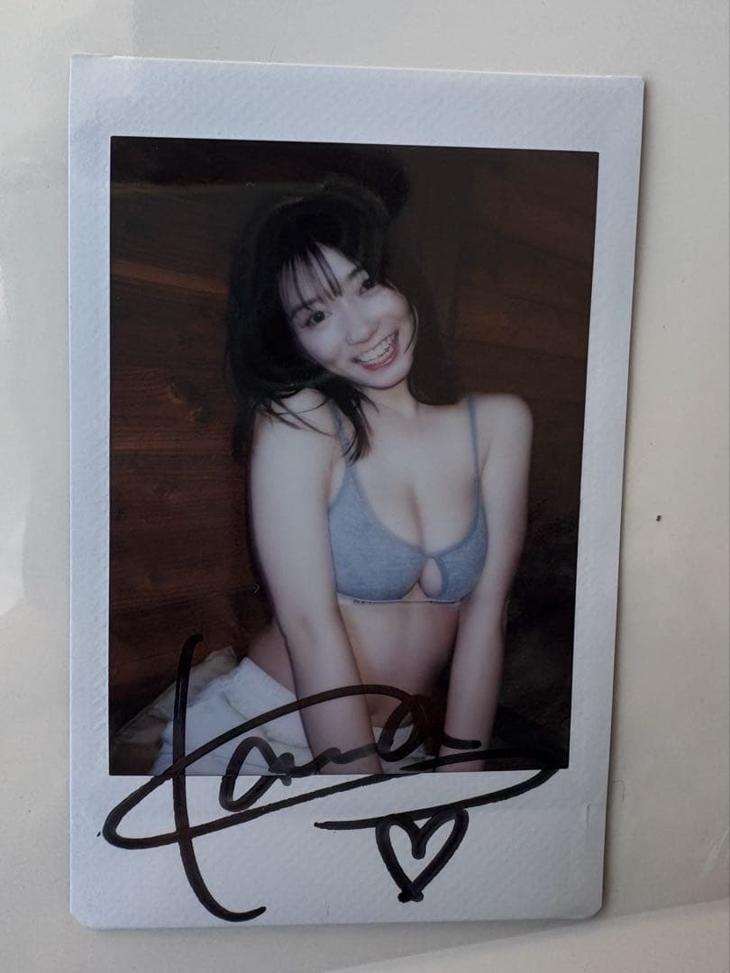 瀬戸環奈　直筆サインチェキ