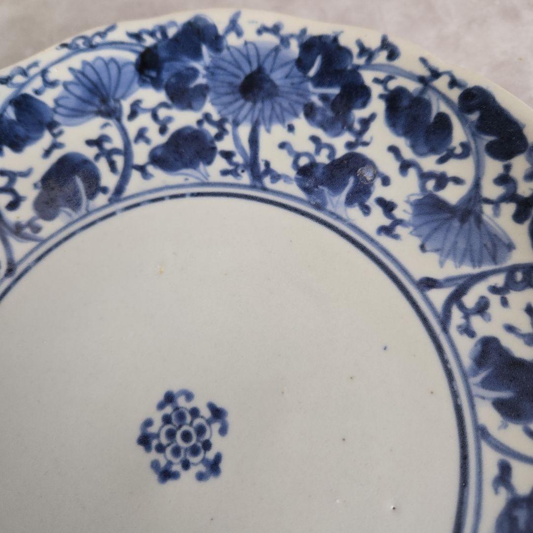 古伊万里　染付　花唐草　七寸皿　江戸時代　金直し　菊　骨董　金継ぎ　アンティーク