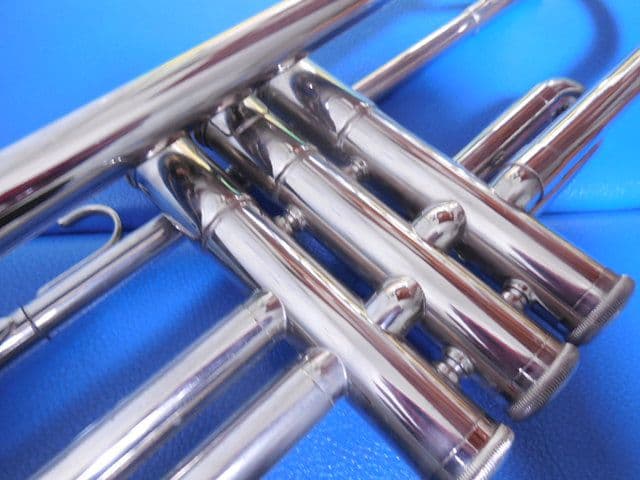 YAMAHA YTR-135 トランペット シルバー 銀 本体 管楽器 ケース付