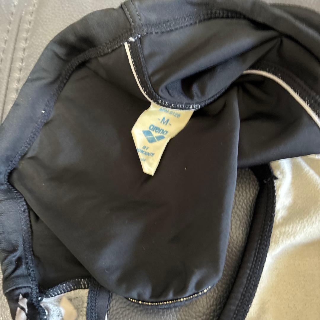 メンズ競泳水着 アリーナMサイズ　4枚セット