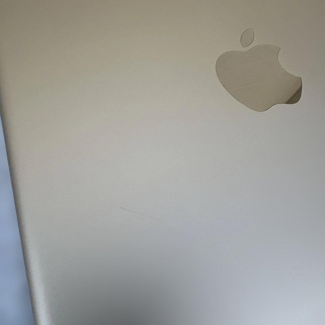 60167 Apple iPad (第５世代) Wi-Fi 128GB ゴールド