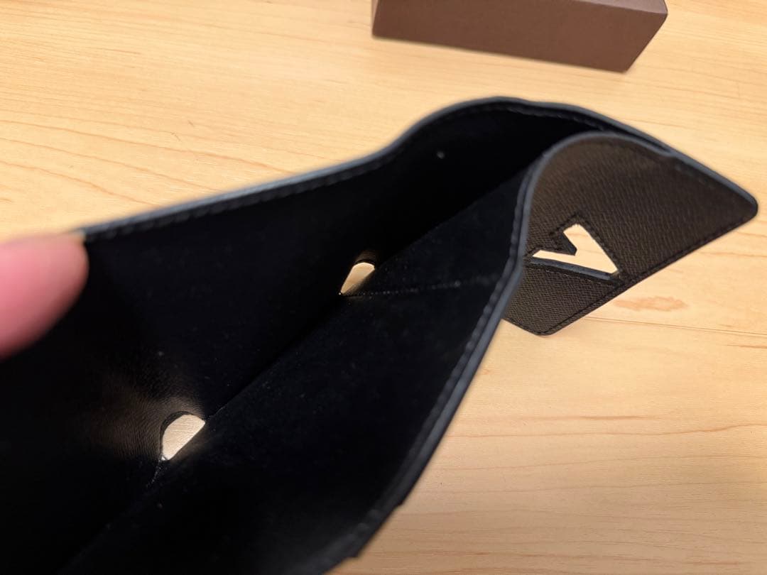 Louis Vuitton ポルトフォイユ ツイスト ブラック 三つ折り財布