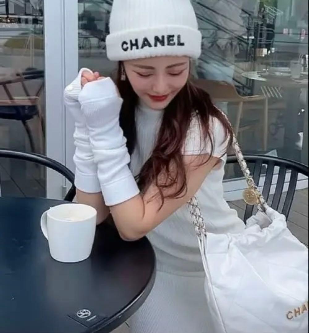 CHANEL 22B スパンコール カシミヤニット帽 ビーニー
