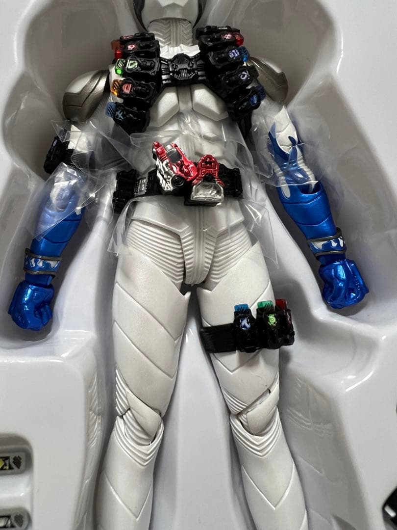 【開封済み・美品】真骨彫製法 仮面ライダーエターナル S.H.Figuarts