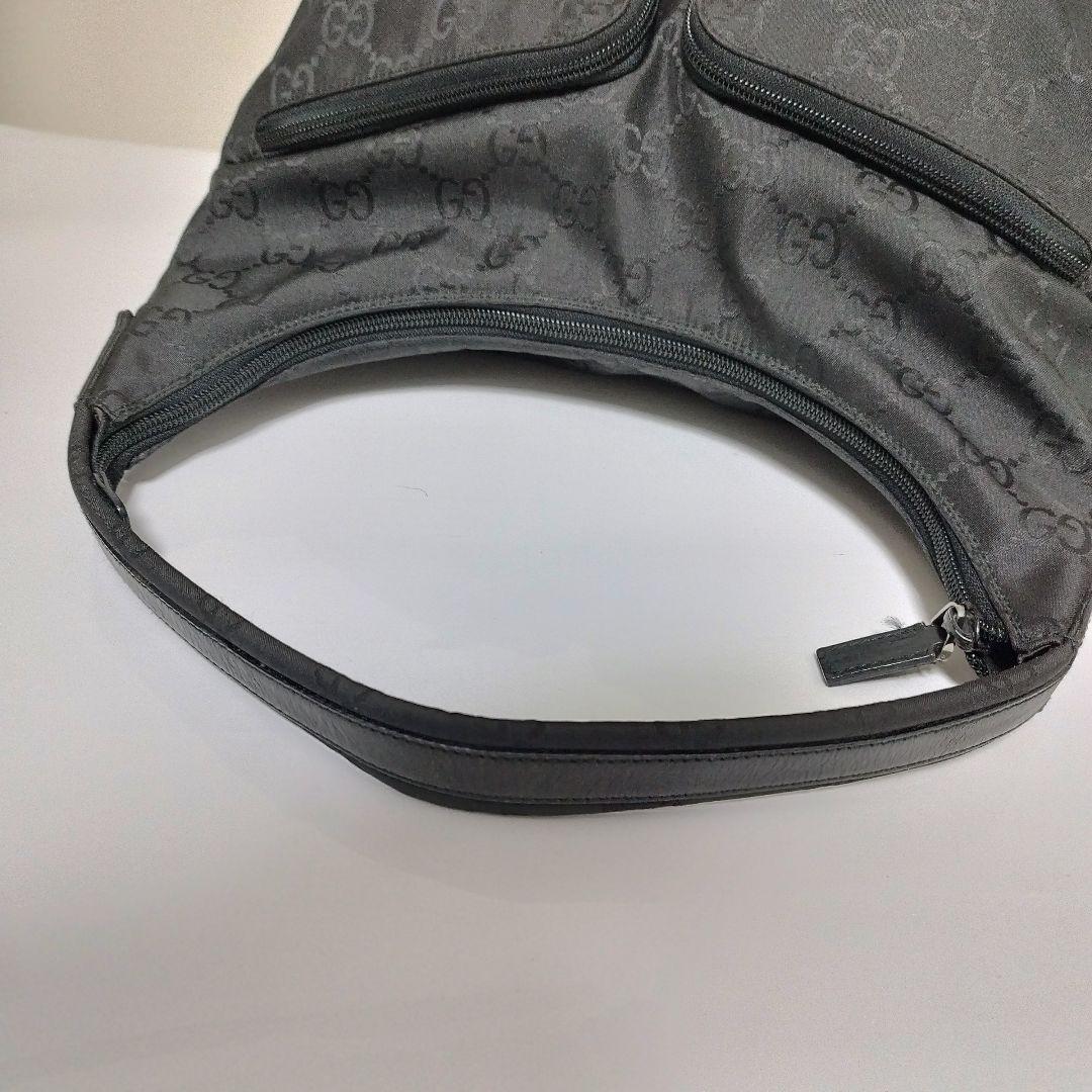 美品☆　グッチ　ワンショルダーバッグ　GG　ナイロン　肩掛け　レザー　ビッグGG