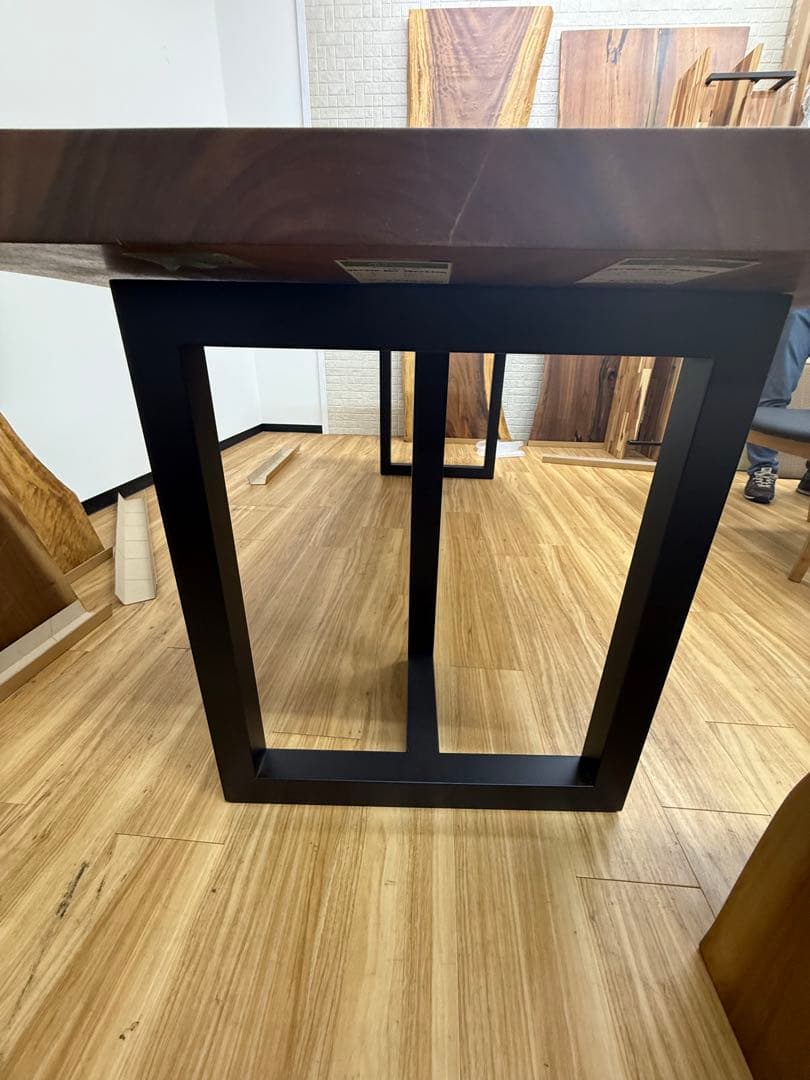 高級ウォールナット ダイニングテーブル 大型 無垢 一枚板