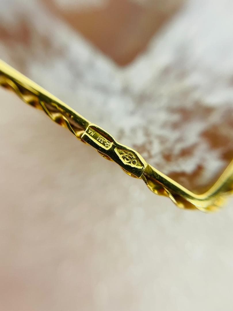 ⭐️良品⭐️K18　シェルカメオ　ブローチ　ペンダントトップ　女性　横顔　鳥