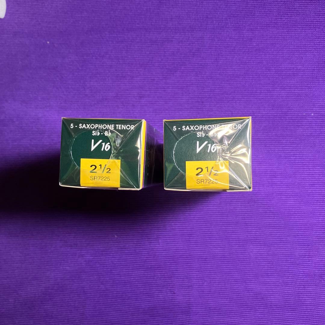 テナー用バンドーレンＶ16メタルマウスピースT7、リガチャー、リード10枚付き
