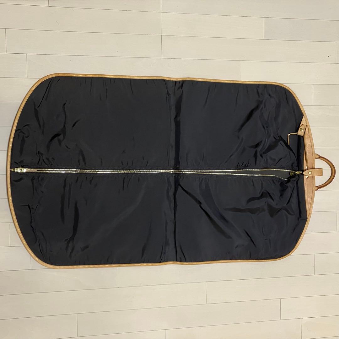 【タイムセール】希少！使用１回【ルイ・ヴィトン　ガーメントケース　スーツケース】