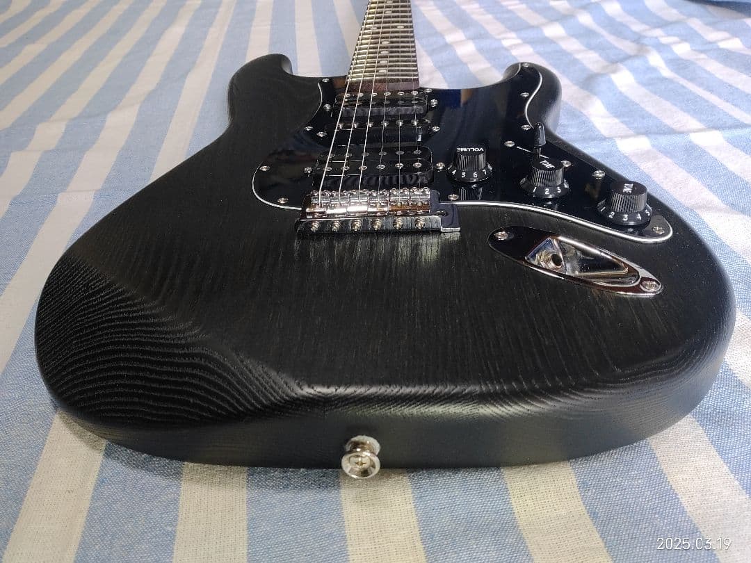 希少Master Craft ・パフォーマンスシリーズ・ストラトHSH美品