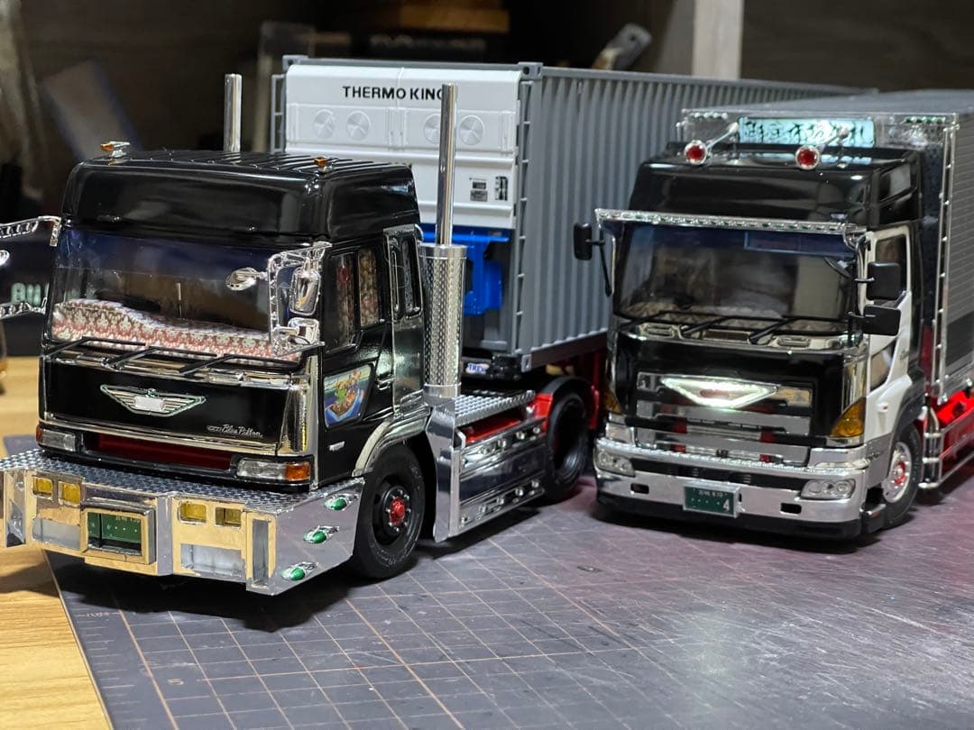 デコトラ‼️1/32 アオシマ製・トレーラーヘッドのみ完成品‼️