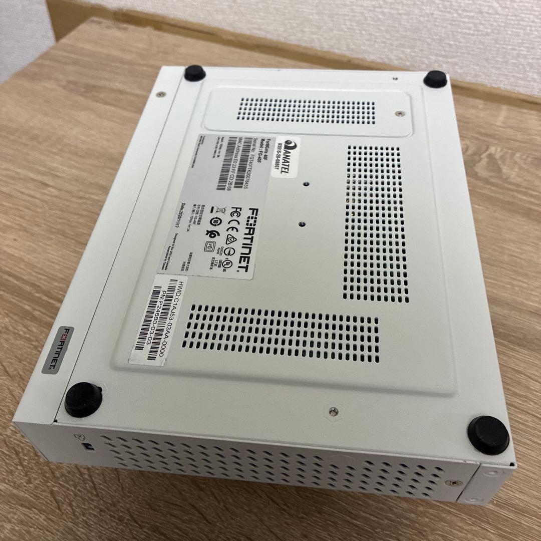 ルーター・ネットワーク機器 lic 2026/04/01 Fortinet FortiGate 40F
