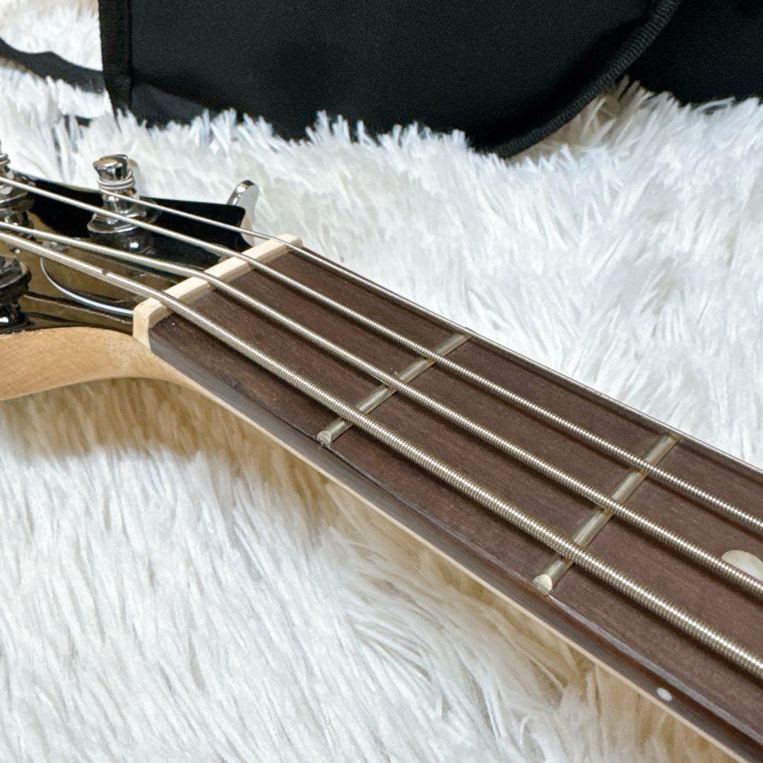 美品！GRETSCH G2220 Junior Jet Bass II ピンク