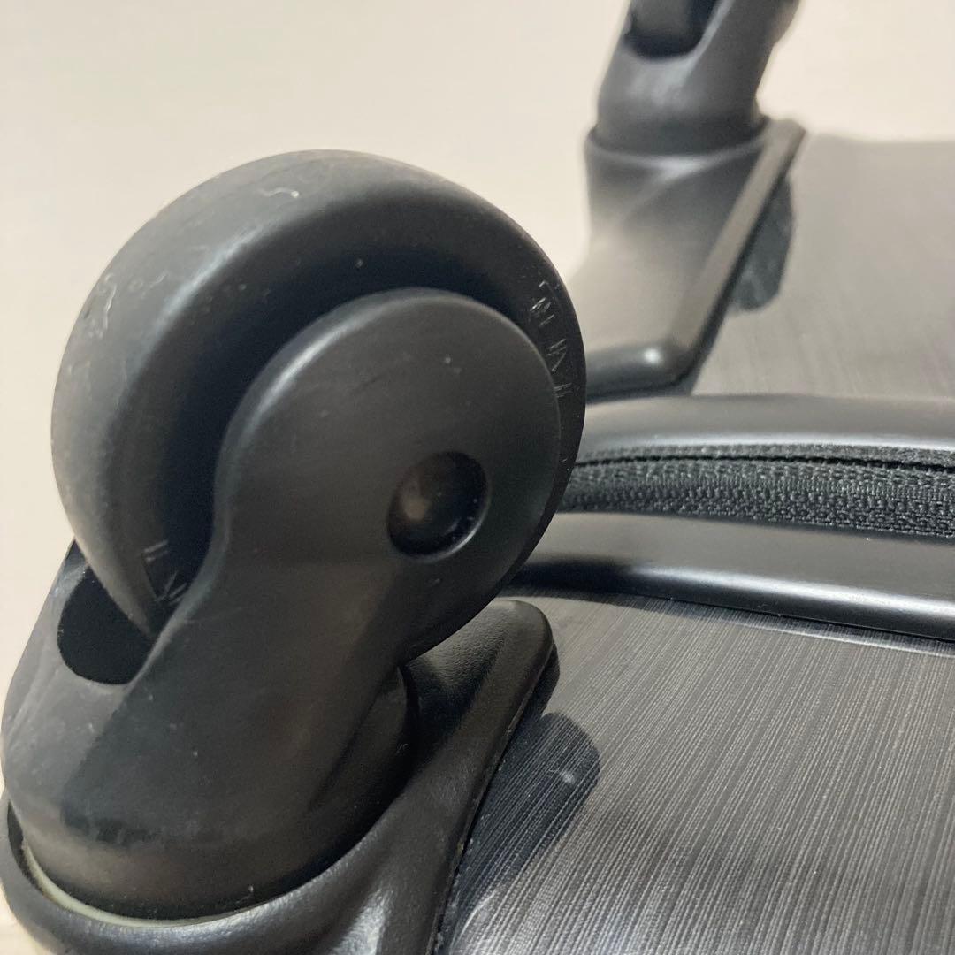 tumi ポリカーボネート 中型キャリーケース グレー 70l スーツケース