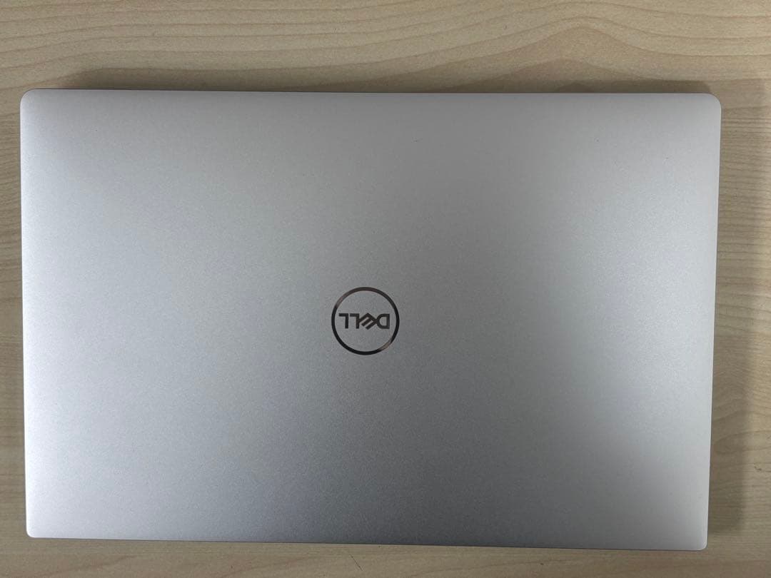 Dell XPS 13(9380)　i5-8265U Windows11