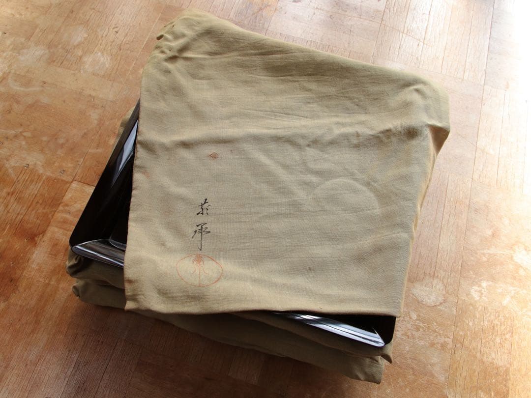 木製　螺鈿　古い黒塗吸物膳5客　足付　三重扇面蒔絵　金銀蒔絵　茶懐石　漆器　花鳥