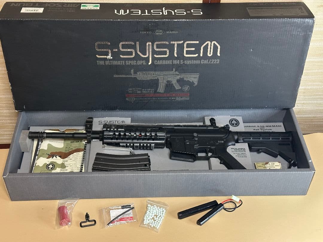 東京マルイ M4 S-SYSTEM バッテリー充電器付き