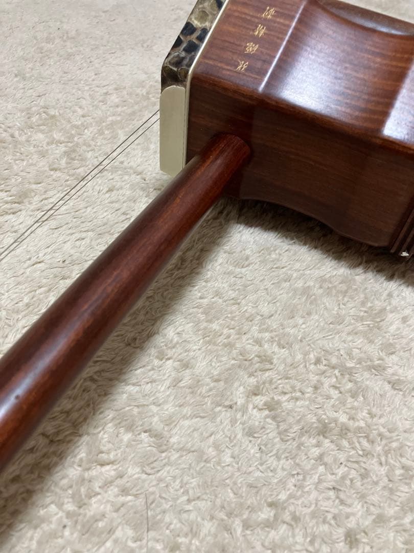 最高級 張源精制 二胡　木製 六角形胴体 2弦 専用ケース付き