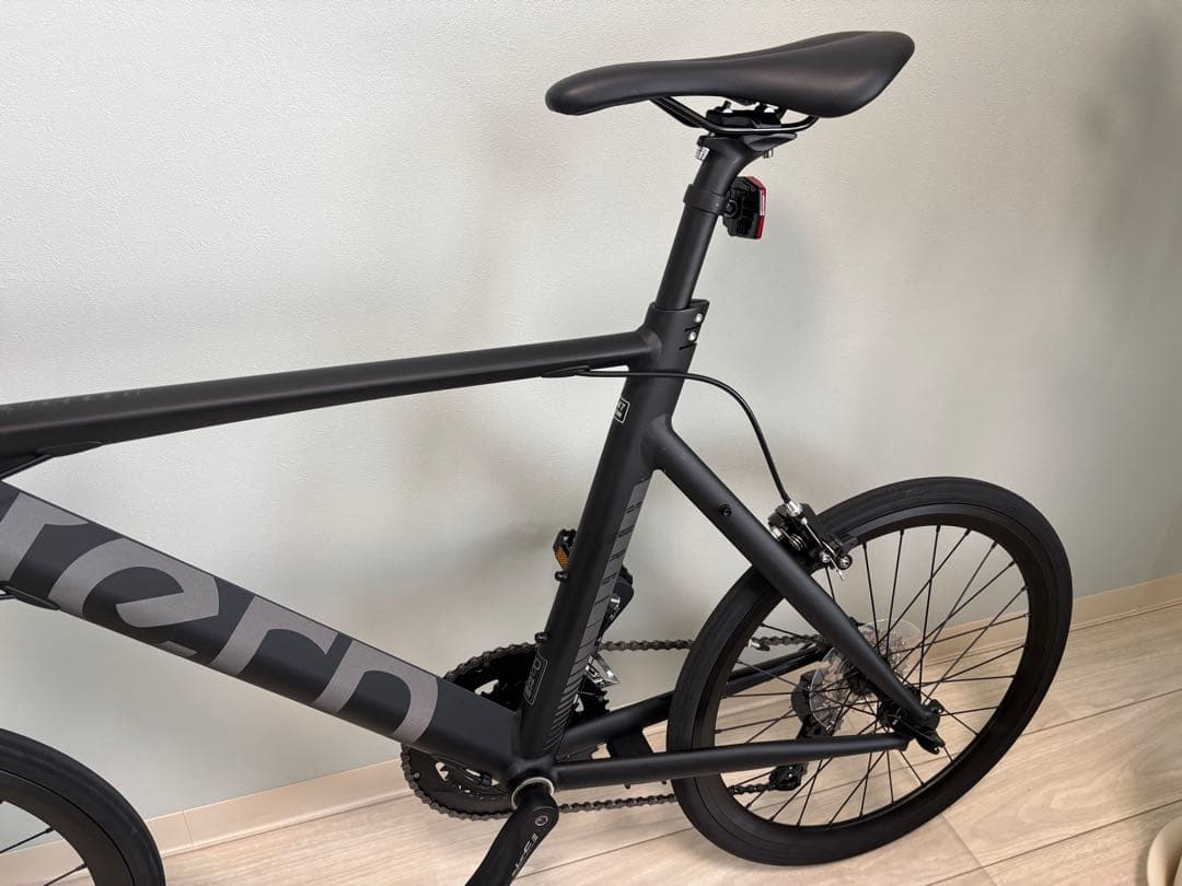 【直接引取希望】Tern Surge ターンサージュ 470 マットブラック