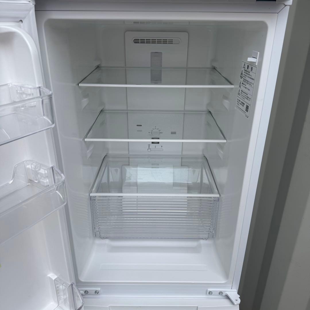 C7717★2021年製美品★シャープ　冷蔵庫　ホワイト 右.左開き　自動霜取り