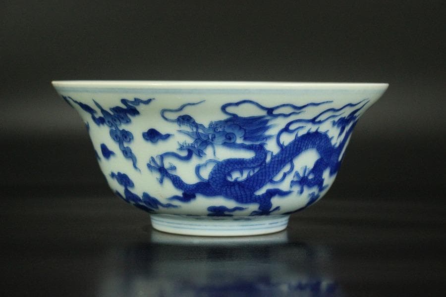 中国美術 青花 龍紋 碗 乾隆年製 φ17cm(SSN5)