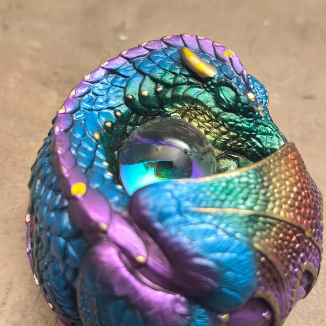 Windstone Editions　ドラゴンのフィギュア　置物