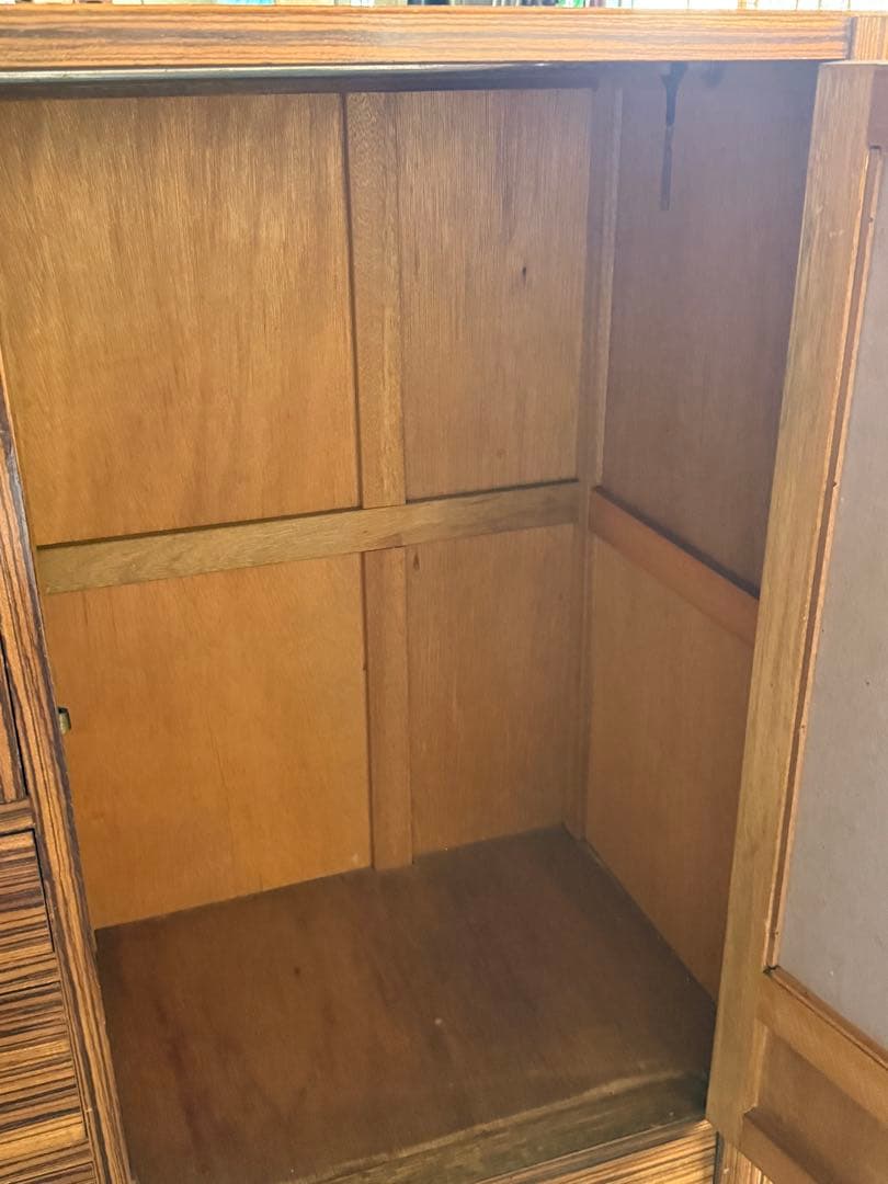 【送料込み】茶箪笥　童子絵　和家具　ヴィンテージチェスト