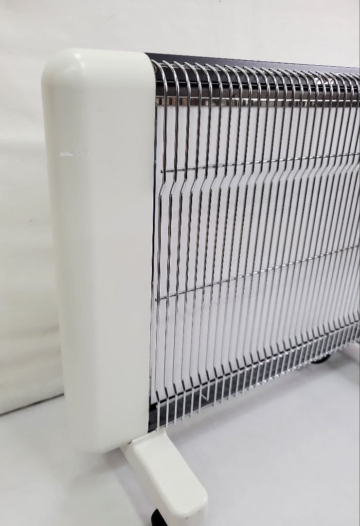 サンラメラ 600W 遠赤外線パネルヒーター