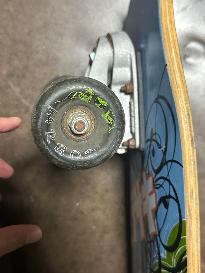 サーフスケート　カーバー