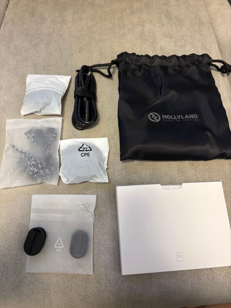 HOLLYLAND　Lark M2 with Lighting Plug