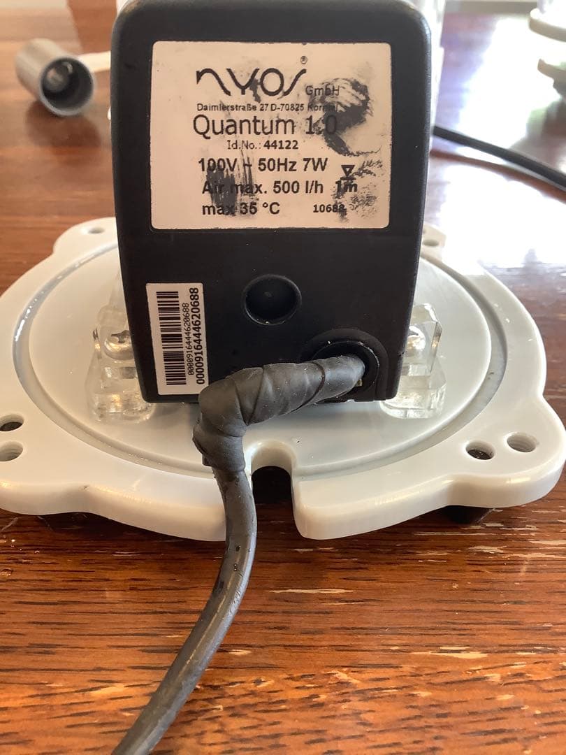 ゼンスイ NYOS QUANTUM 120 (50Hz) プロテインスキマー