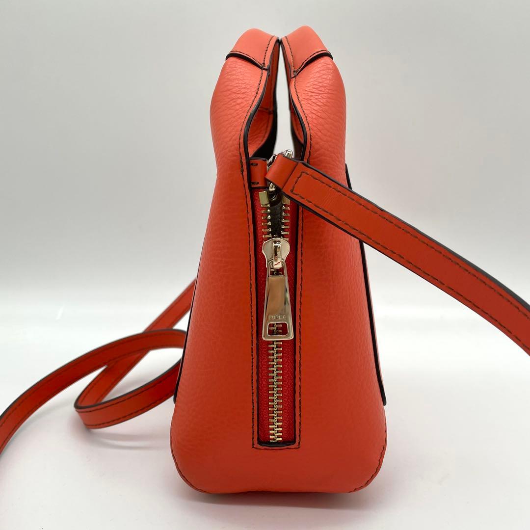 【未使用級】フルラ　2way ジルダ バッグ　ロゴ型押し　レザー　オレンジ