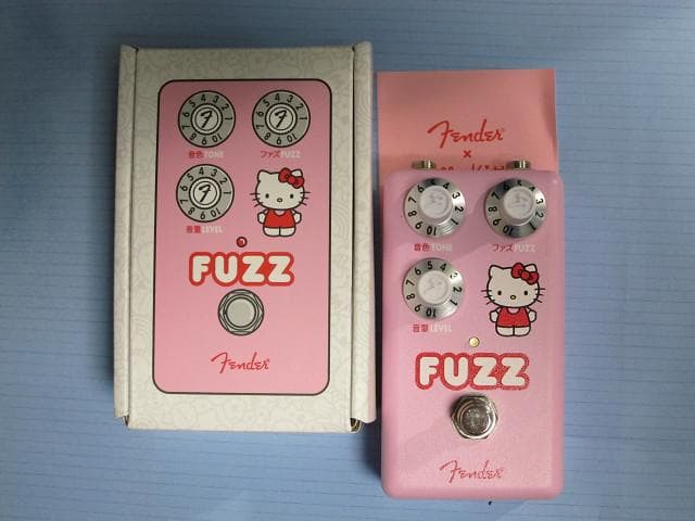 ギター Fender HELLO KITTY FUZZ