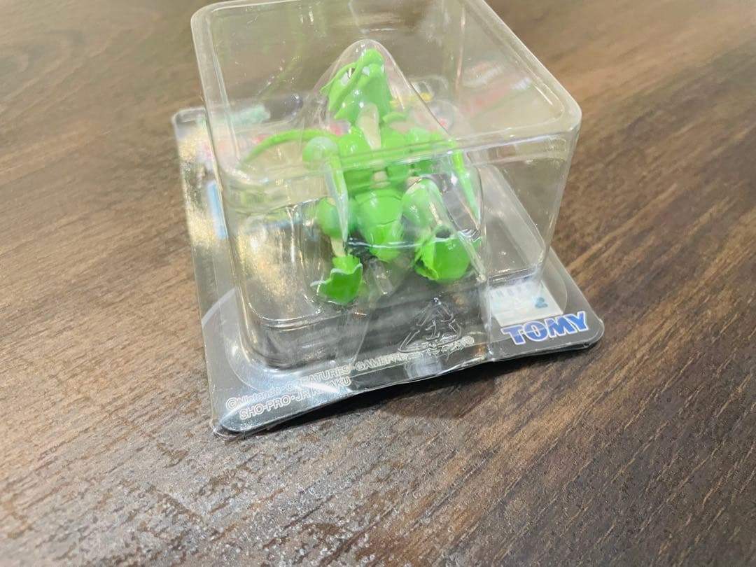 【超貴重】<未開封>ポケモン　モンコレ　ストライク