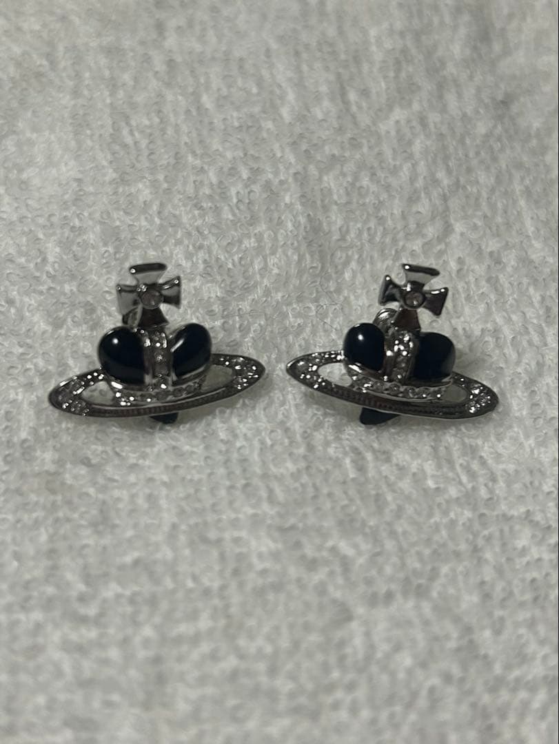 Vivienne Westwood ピアス ディアマンテ ブラック