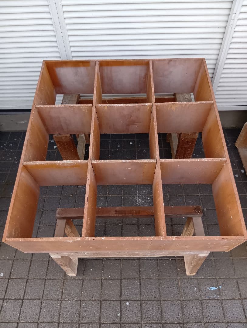 レース とまり木 9仕切りマス目棚　盆栽　苗木棚　工具棚　鳩道具　愛鳩の友レア