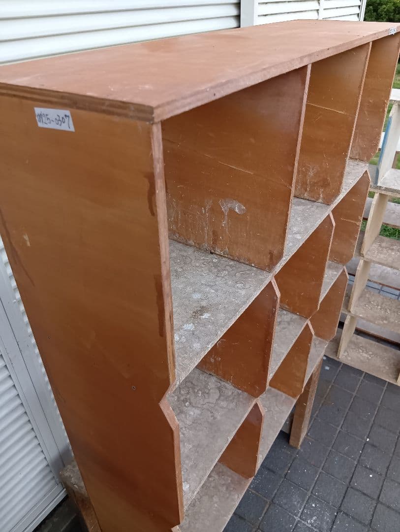 レース とまり木 9仕切りマス目棚　盆栽　苗木棚　工具棚　鳩道具　愛鳩の友レア