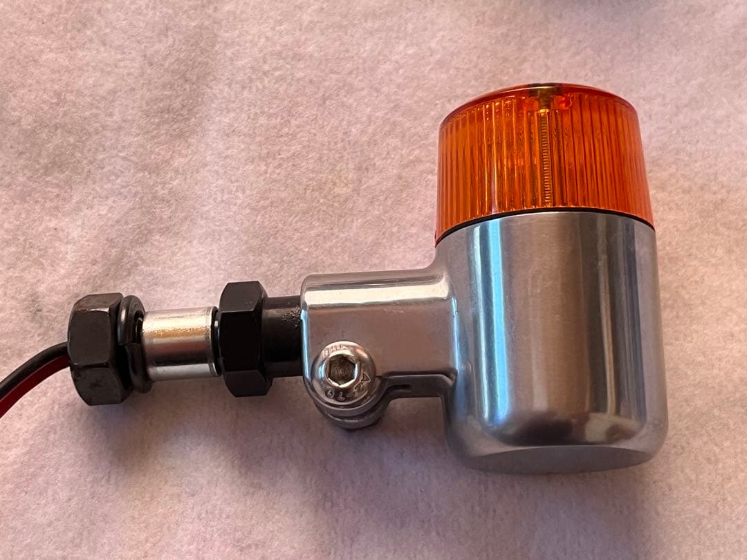 SR400用デイトナウインカー